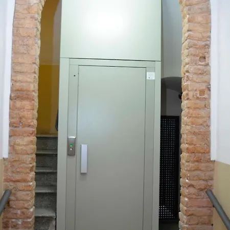 Apartment Pigal 1 Apartament Centre Historic *